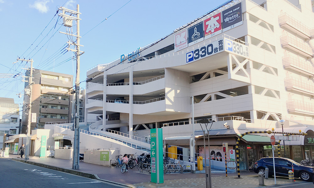 セルバ駐車場